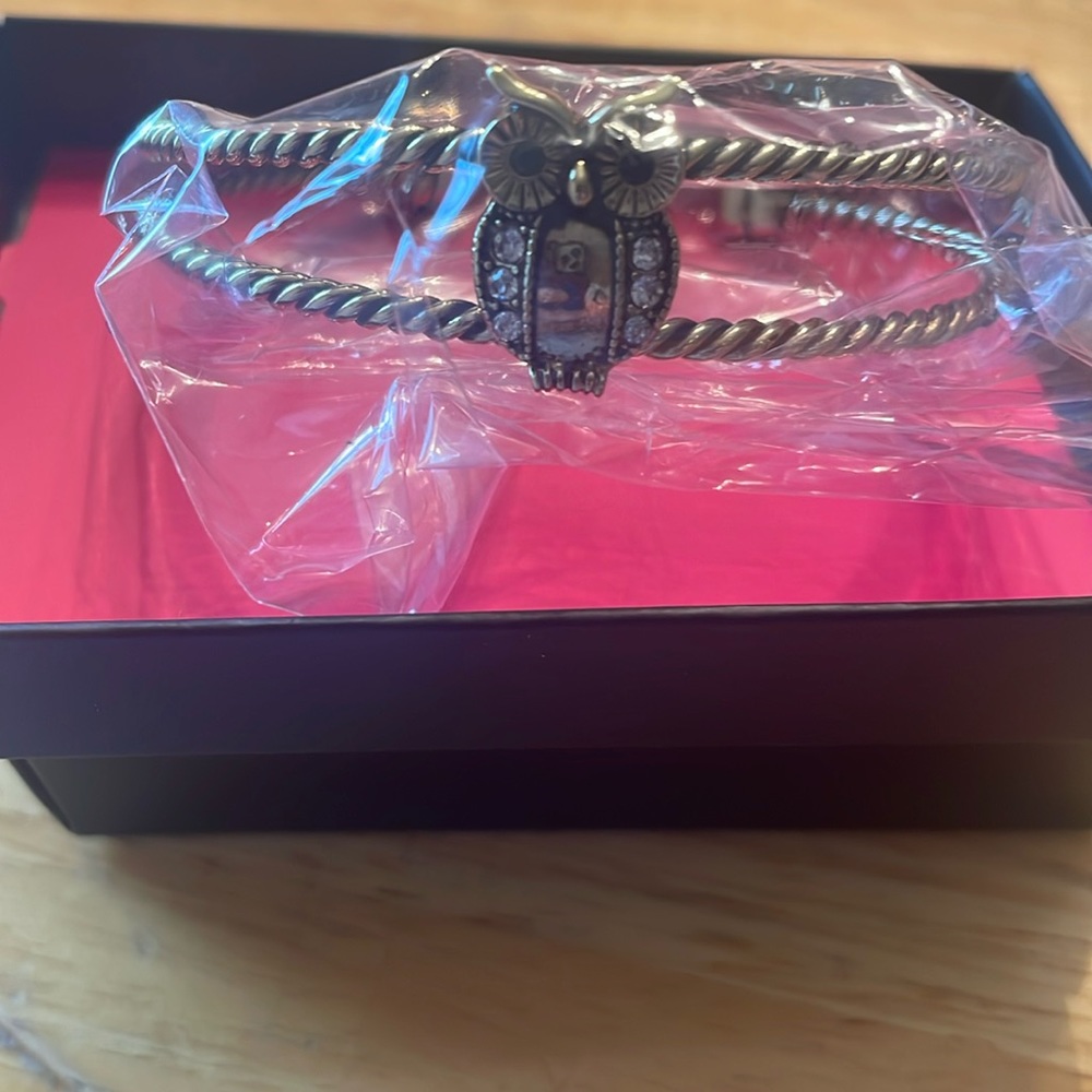 Bracelet new